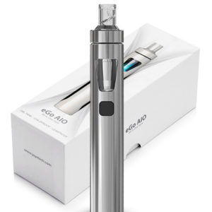 E-cigarette Joyetech kit ego aio argent Alliance d'une belle batterie de type eGo et d'un réservoir au système anti-fuite .